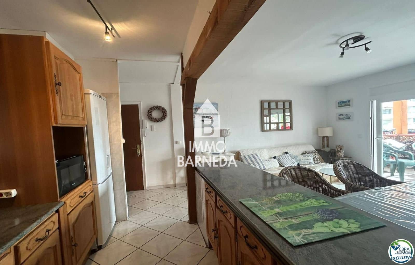 2 bedroom Flat for sale in Santa Margarida with garage - € 248,000 (Ref: 9744227)