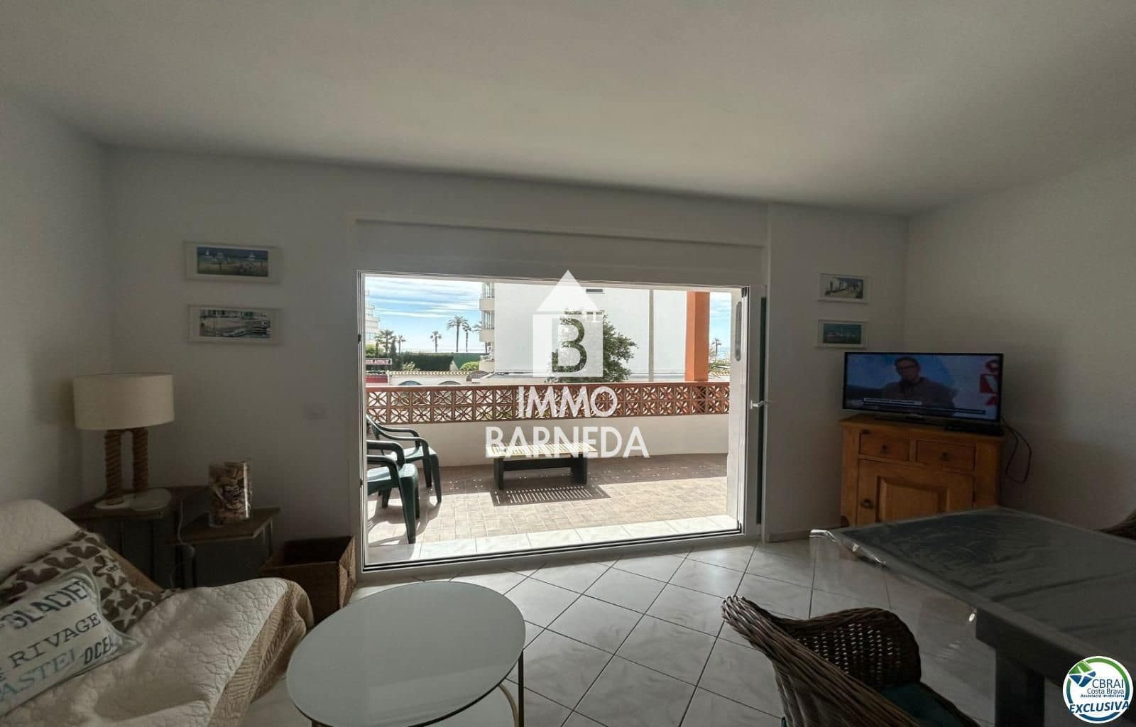 2 bedroom Flat for sale in Santa Margarida with garage - € 248,000 (Ref: 9744227)
