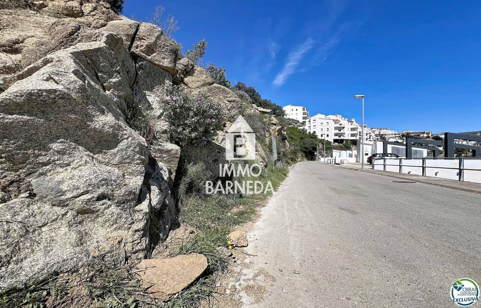 Building Plot for sale in Roses - € 220,000 (Ref: 9744228)