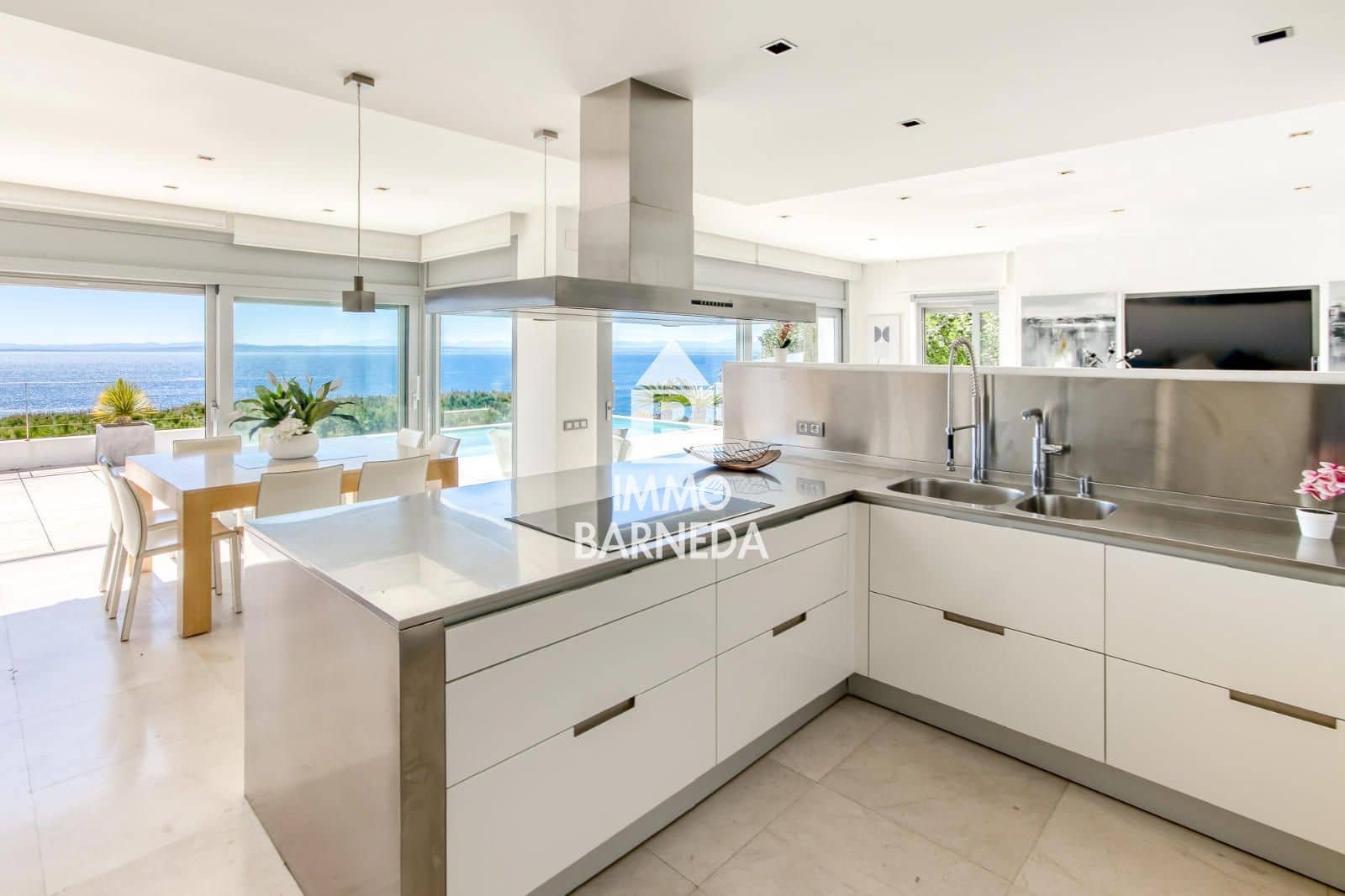 4 sypialnia Willa na sprzedaż w Roses z basenem garażem - 1 900 000 € (Ref: 9755064)