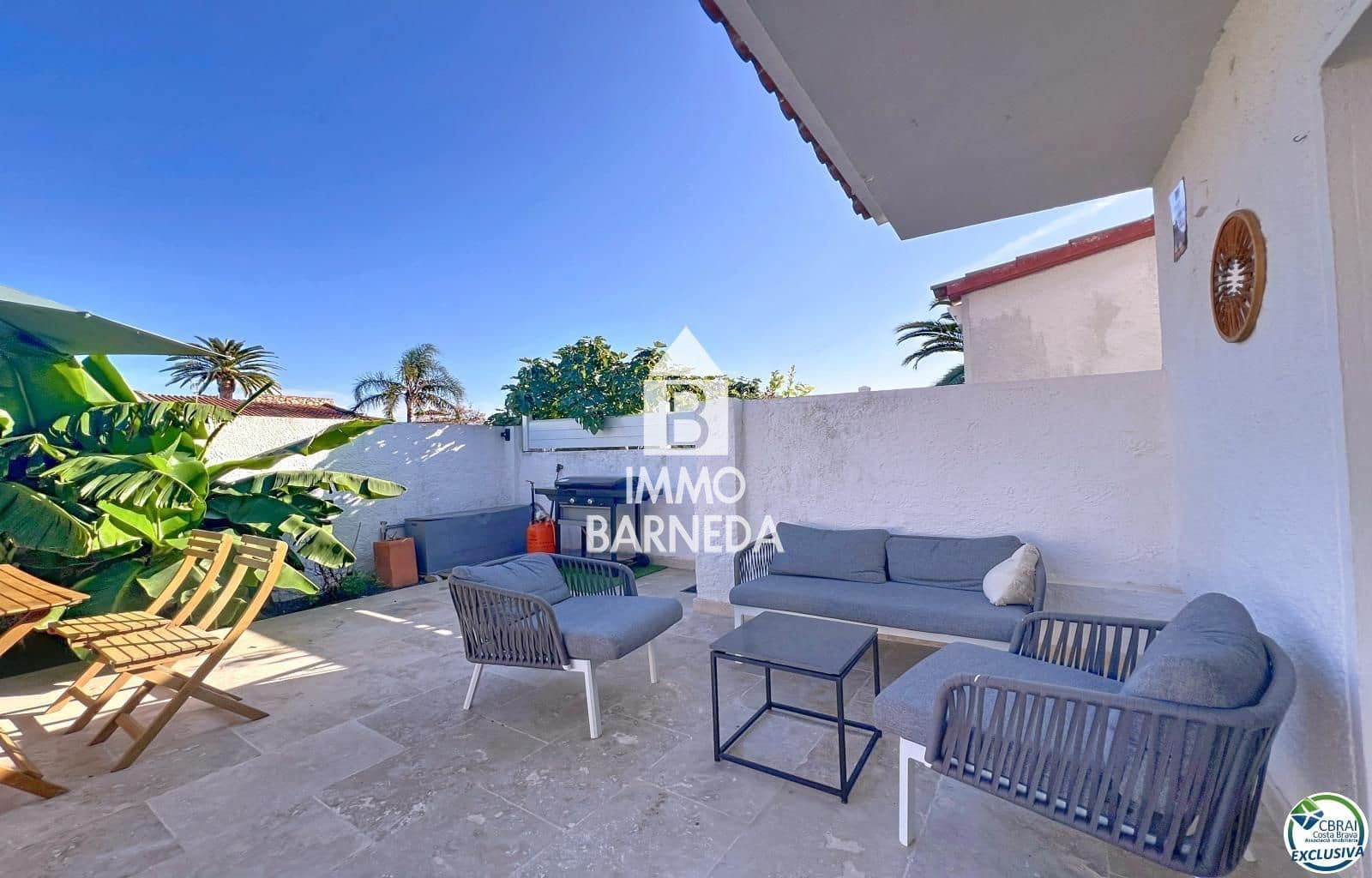 2 soveværelse Villa til salg i Empuriabrava med swimmingpool garage - € 385.000 (Ref: 9758964)