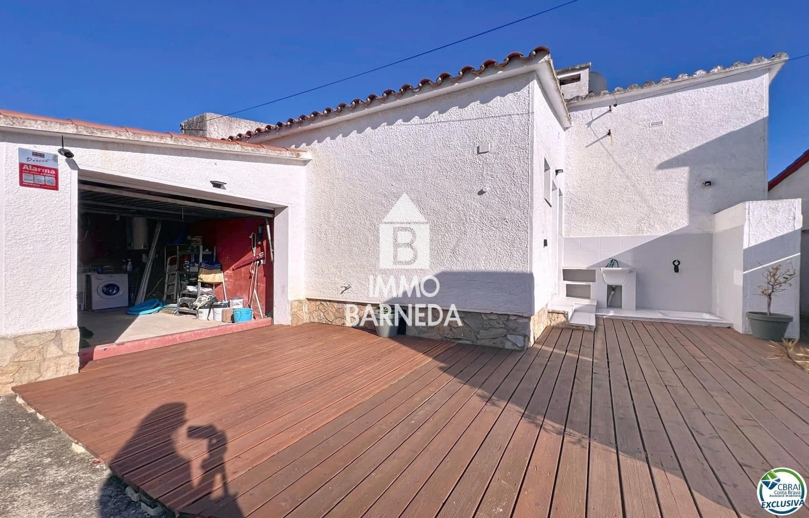 2 soveværelse Villa til salg i Empuriabrava med swimmingpool garage - € 385.000 (Ref: 9758964)