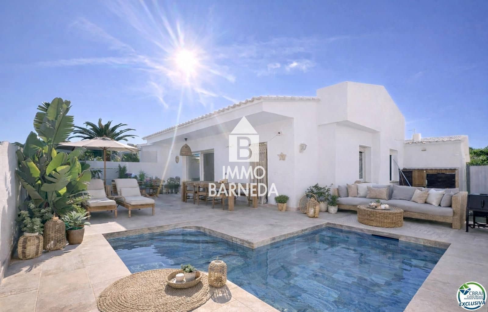 2 soveværelse Villa til salg i Empuriabrava med swimmingpool garage - € 385.000 (Ref: 9758964)