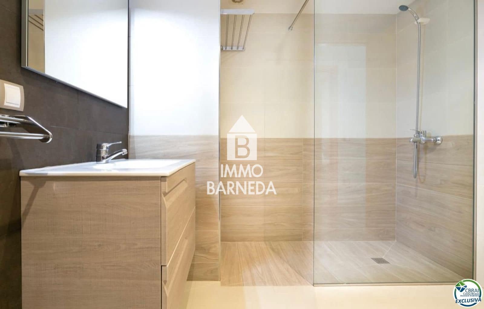 3 slaapkamer Flat te koop in Roses met garage - € 439.000 (Ref: 9762285)