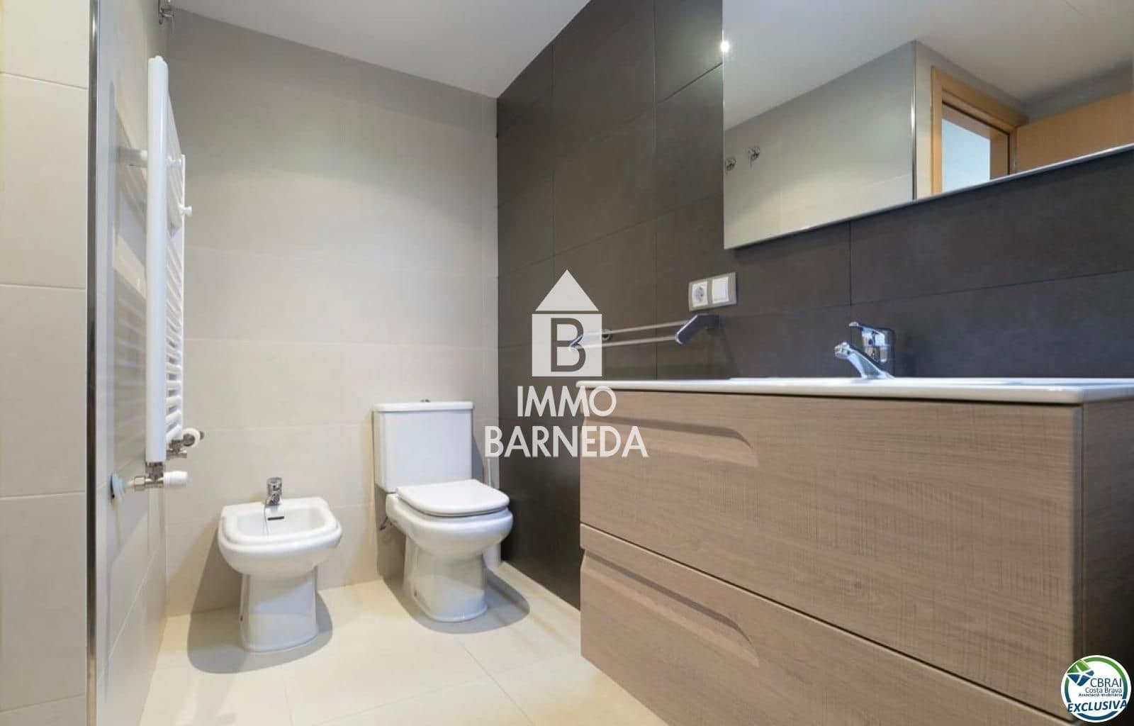 3 slaapkamer Flat te koop in Roses met garage - € 439.000 (Ref: 9762285)