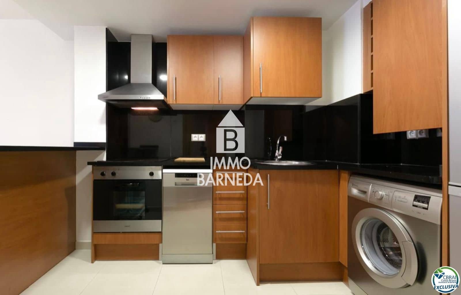 3 slaapkamer Flat te koop in Roses met garage - € 439.000 (Ref: 9762285)