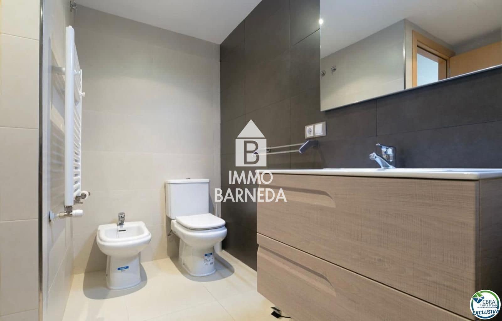 3 slaapkamer Flat te koop in Roses met garage - € 439.000 (Ref: 9762285)