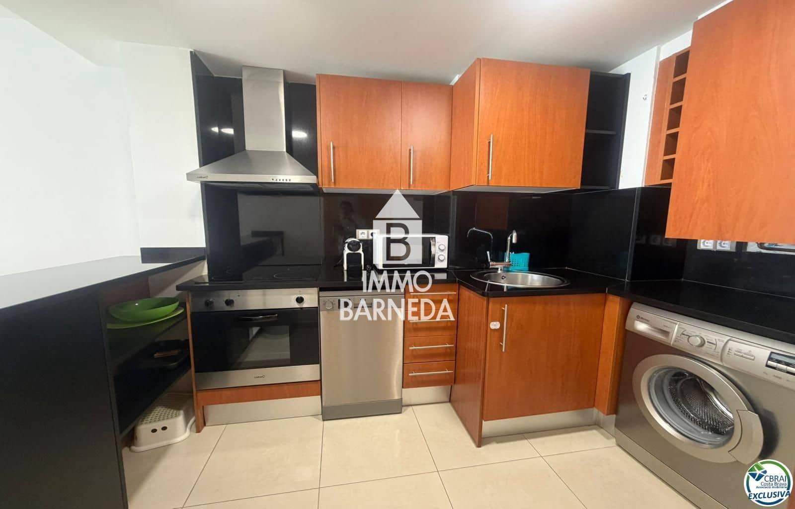 3 slaapkamer Flat te koop in Roses met garage - € 439.000 (Ref: 9762285)