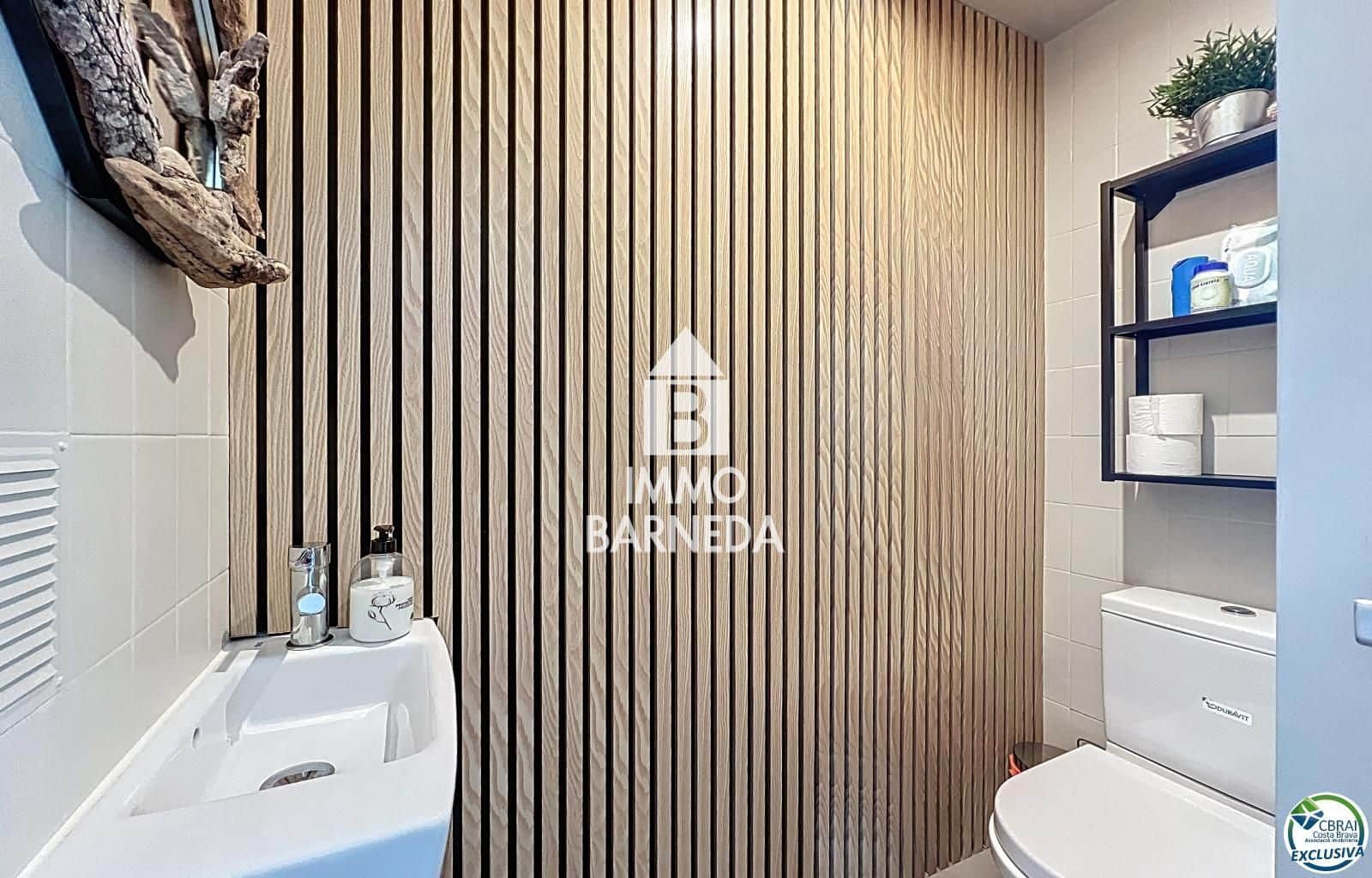 3 slaapkamer Villa te koop in Empuriabrava met zwembad garage - € 930.000 (Ref: 9765276)