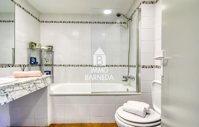 Piso de 1 habitación en Santa Margarida, Roses en venta con piscina - 144.000 € (Ref: 9765277)