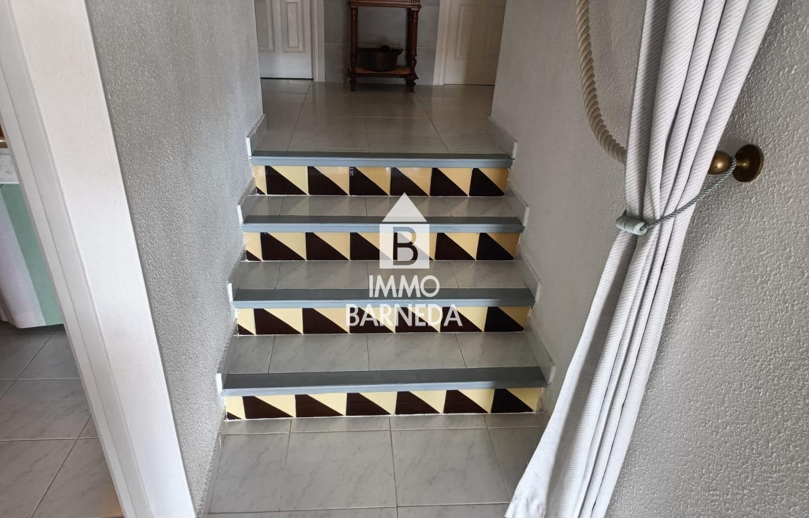 2 soveværelse Lejlighed til salg i Roses med garage - € 295.000 (Ref: 9765278)