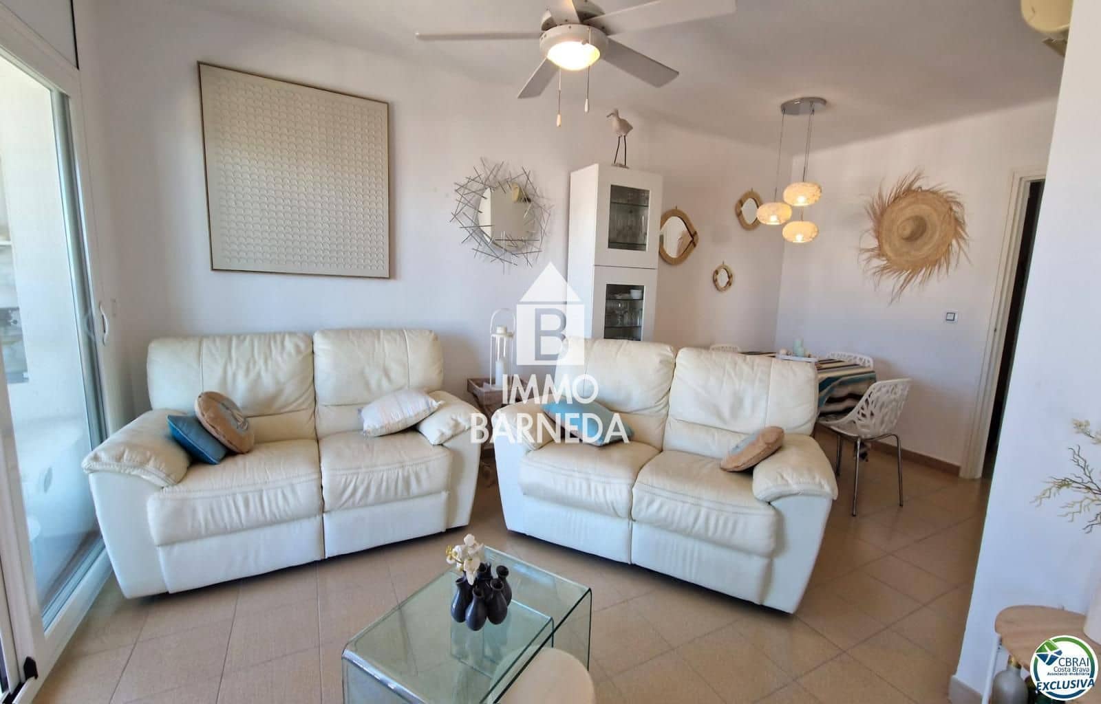 2 slaapkamer Flat te koop in Roses - € 235.000 (Ref: 9773429)