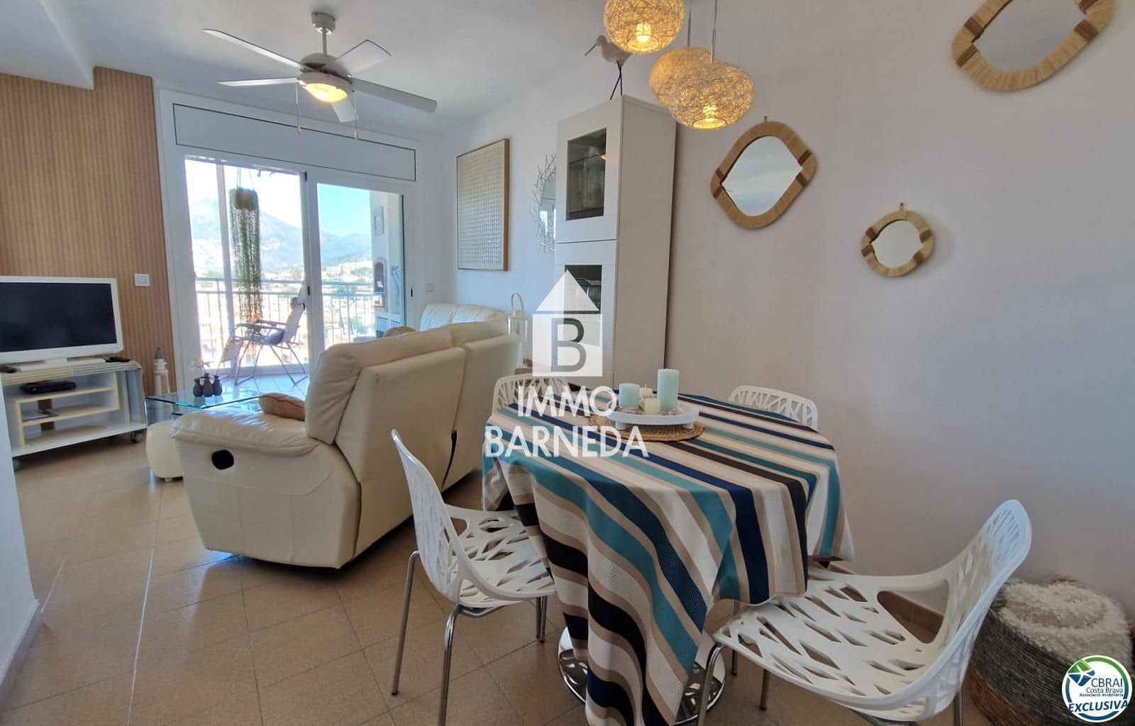 2 slaapkamer Flat te koop in Roses - € 235.000 (Ref: 9773429)