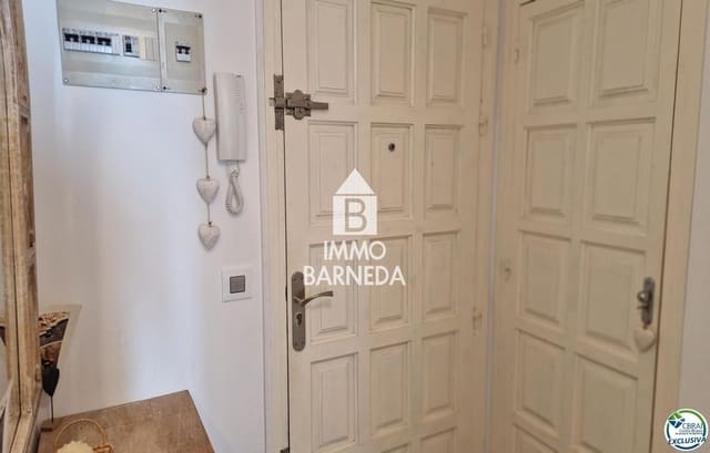 2 slaapkamer Flat te koop in Roses - € 235.000 (Ref: 9773429)