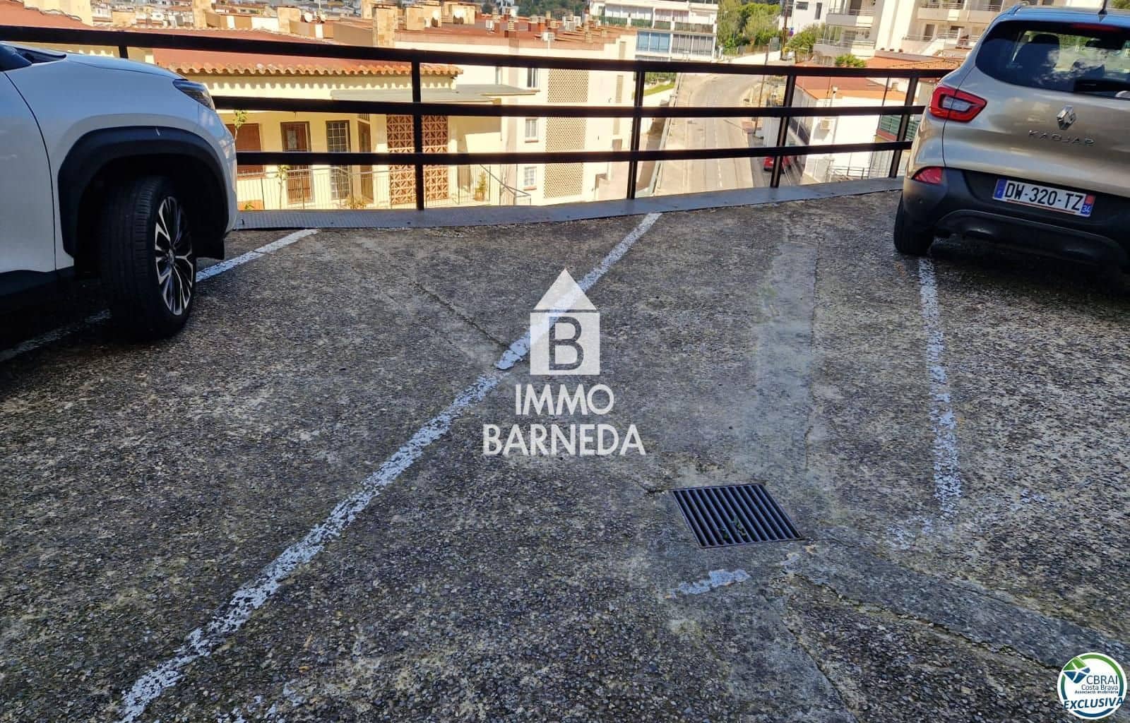 2 slaapkamer Flat te koop in Roses - € 235.000 (Ref: 9773429)