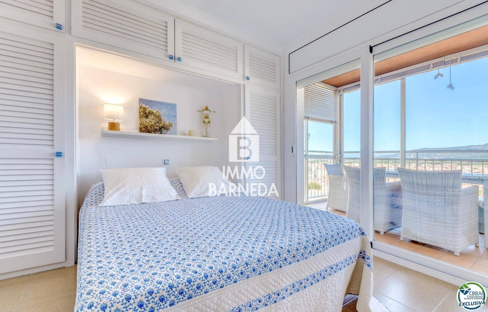 2 bedroom Flat for sale in Roses - € 235,000 (Ref: 9773429)