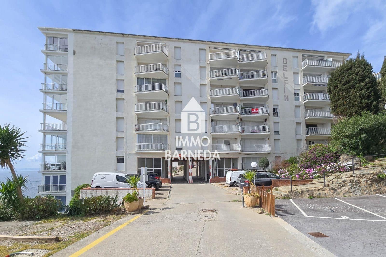 2 slaapkamer Flat te koop in Roses met zwembad - € 266.000 (Ref: 9778880)