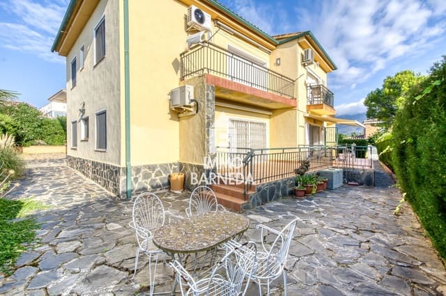 1 quarto Apartamento para venda em Roses - 119 000 € (Ref: 9783479)