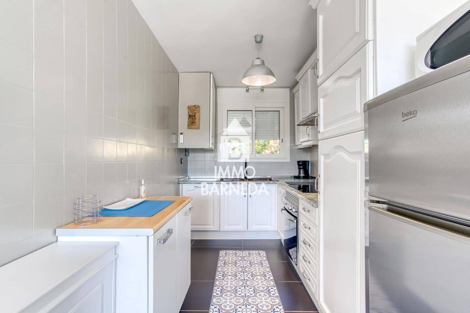 2 bedroom Flat for sale in Roses with garage - € 355,000 (Ref: 9787721)