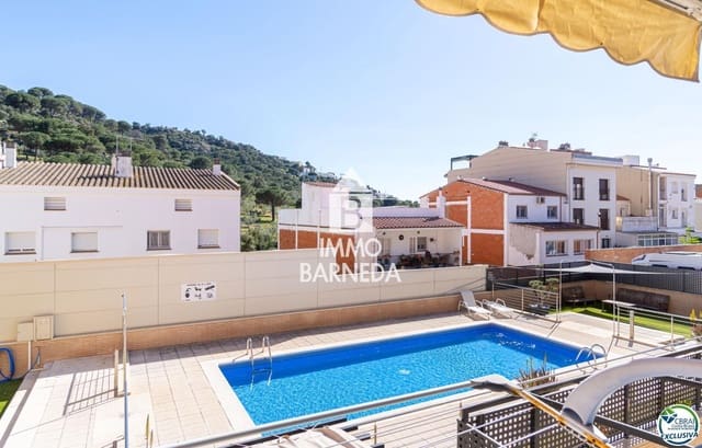 2 soveværelse Lejlighed til salg i Roses med swimmingpool garage - € 215.000 (Ref: 9793156)