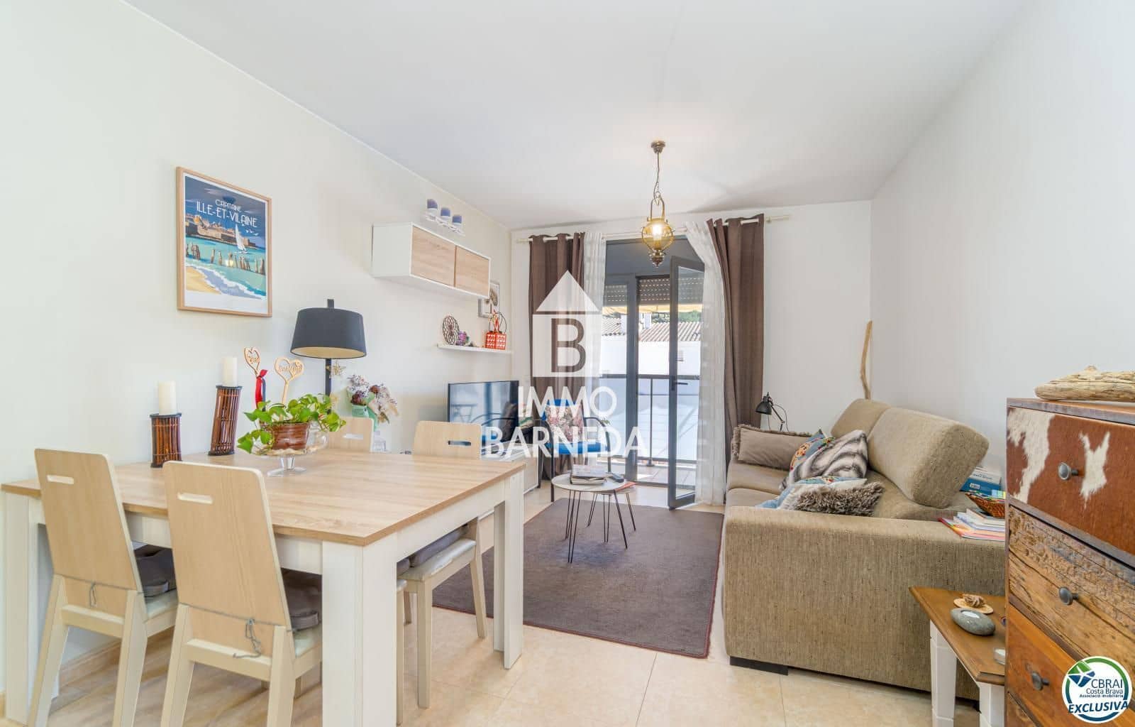 2 soveværelse Lejlighed til salg i Roses med swimmingpool garage - € 215.000 (Ref: 9793156)