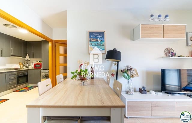 2 soveværelse Lejlighed til salg i Roses med swimmingpool garage - € 215.000 (Ref: 9793156)