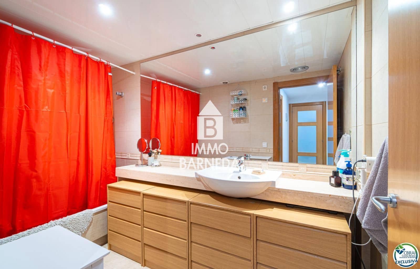 2 soveværelse Lejlighed til salg i Roses med swimmingpool garage - € 215.000 (Ref: 9793156)