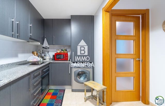 2 soveværelse Lejlighed til salg i Roses med swimmingpool garage - € 215.000 (Ref: 9793156)