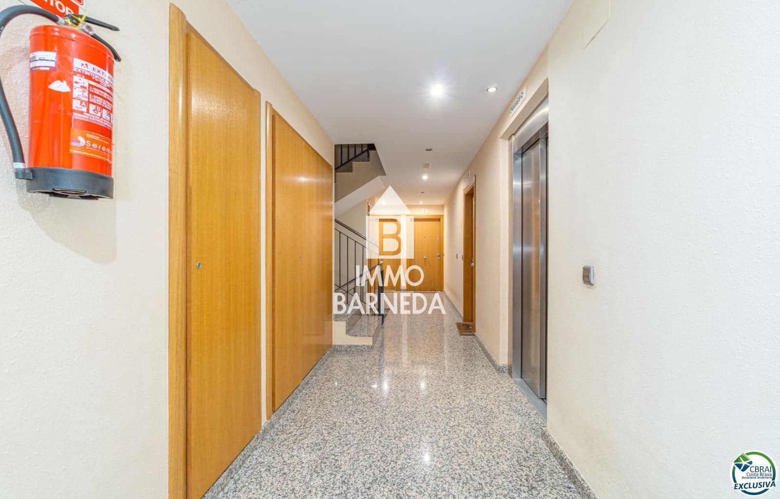 2 soveværelse Lejlighed til salg i Roses med swimmingpool garage - € 215.000 (Ref: 9793156)