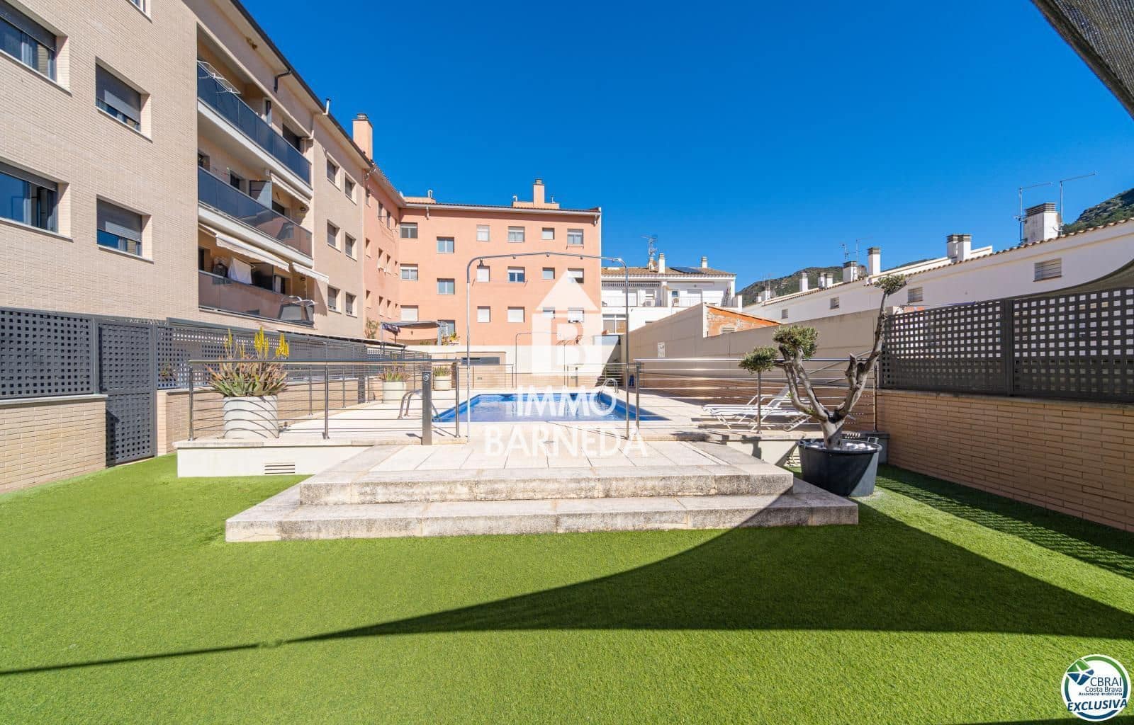 2 soveværelse Lejlighed til salg i Roses med swimmingpool garage - € 215.000 (Ref: 9793156)