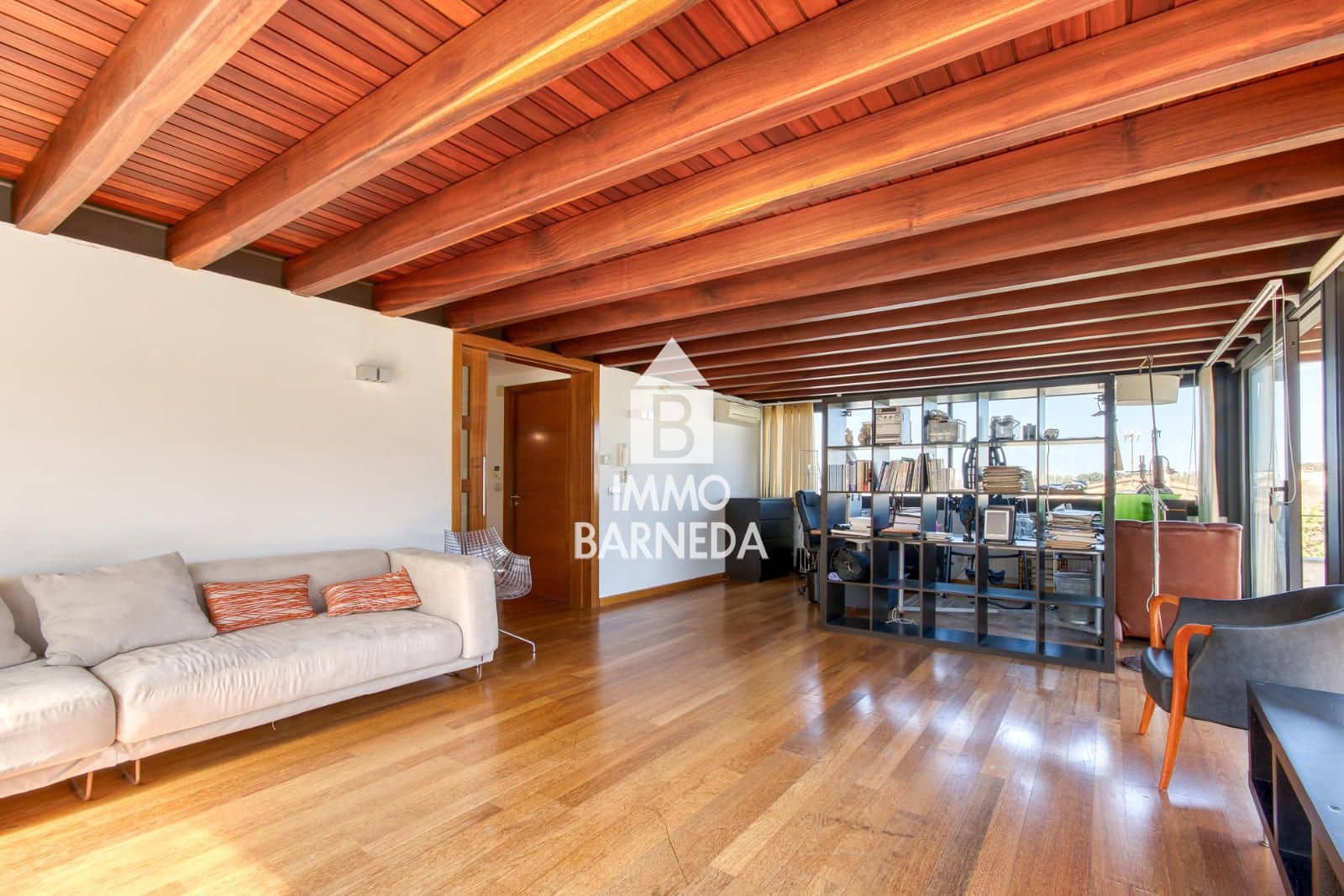 7 bedroom Villa for sale in Llanca with garage - € 1,250,000 (Ref: 9795069)