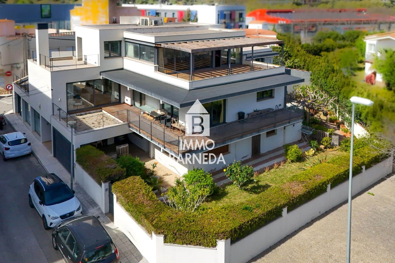 7 bedroom Villa for sale in Llanca with garage - € 1,250,000 (Ref: 9795069)