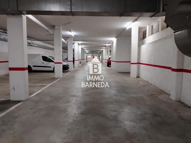 Garage à vendre à Roses - 29 500 € (Ref: 9799923)