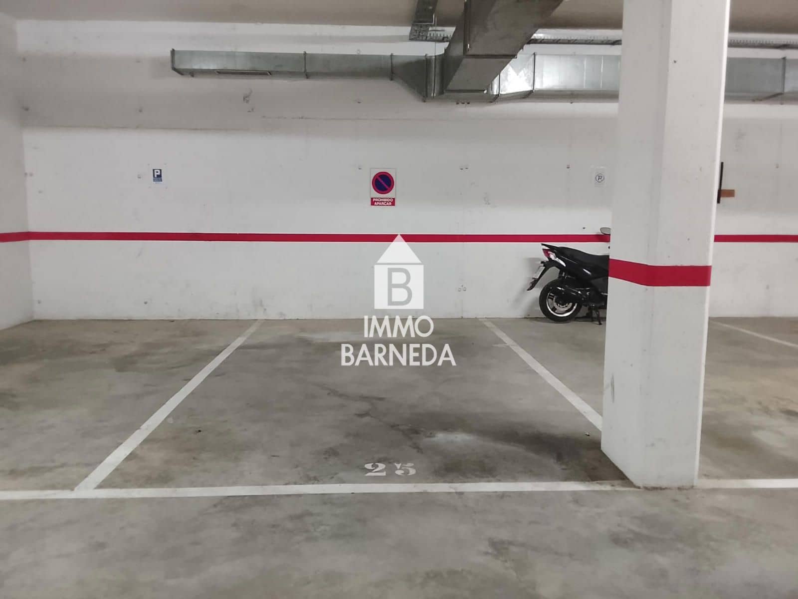 Garage à vendre à Roses - 29 500 € (Ref: 9799923)