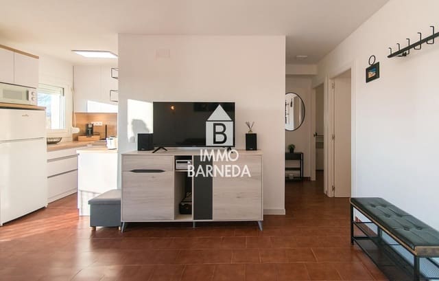 2 bedroom Flat for sale in Empuriabrava, Castelló d'Empúries - € 175,000 (Ref: 9805697)