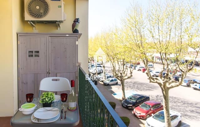 2 bedroom Flat for sale in Empuriabrava, Castelló d'Empúries - € 175,000 (Ref: 9805697)