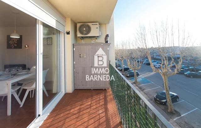 2 bedroom Flat for sale in Empuriabrava, Castelló d'Empúries - € 175,000 (Ref: 9805697)