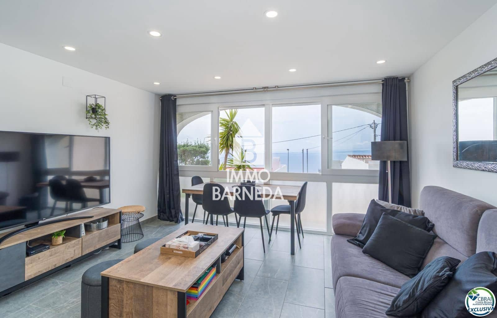 2 sovrum Villa till salu i Roses med garage - 299 000 € (Ref: 9814608)