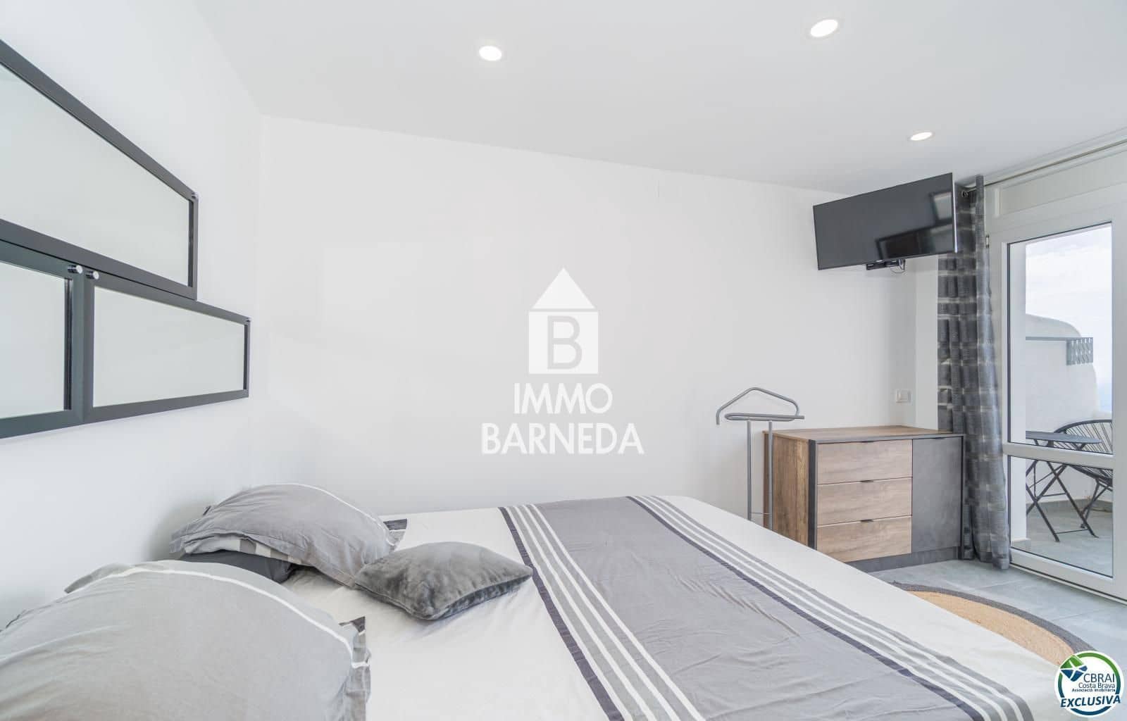 2 sovrum Villa till salu i Roses med garage - 299 000 € (Ref: 9814608)