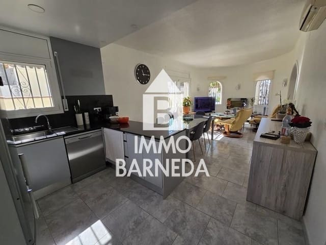 2 makuuhuone Huvila myytävänä paikassa Empuriabrava, Castelló d'Empúries mukana uima-altaan 
autotalli - 495 000 € (Ref: 9825711)