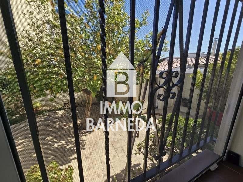 2 bedroom Villa for sale in Empuriabrava with pool garage - € 495,000 (Ref: 9825711)