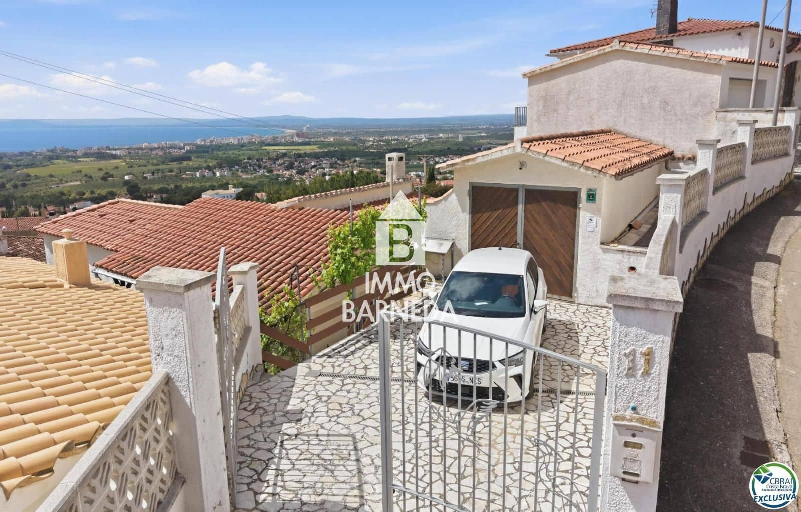 2 soveværelse Villa til salg i El Mas Fumats med garage - € 359.000 (Ref: 9829430)