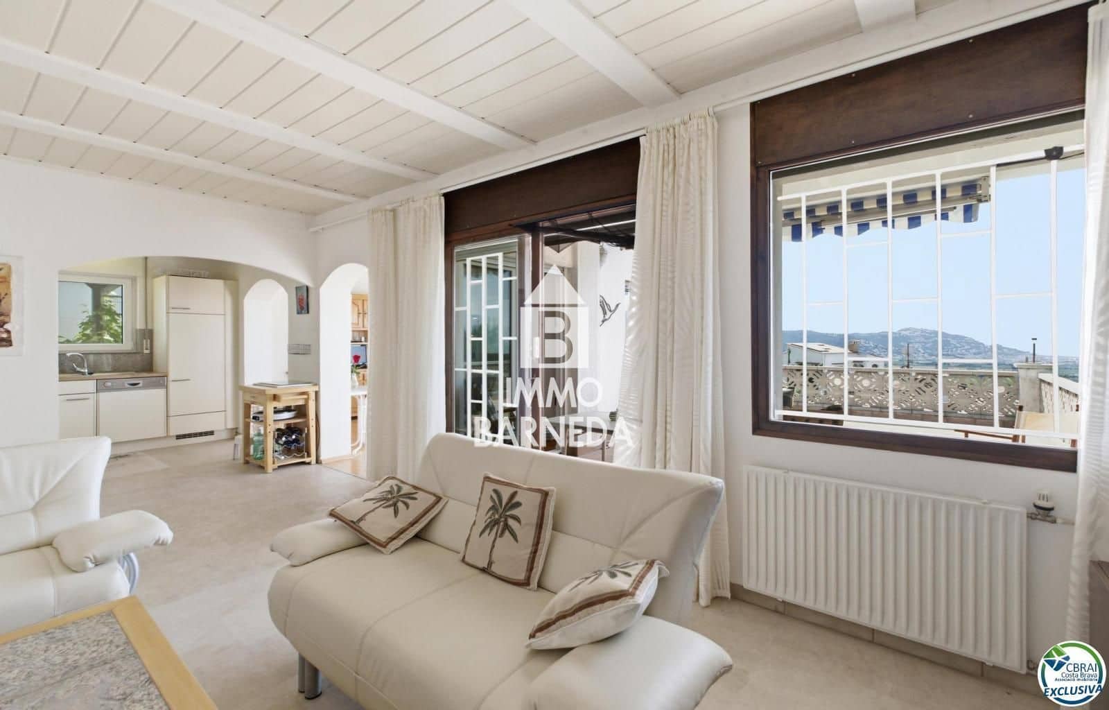 2 soveværelse Villa til salg i El Mas Fumats med garage - € 359.000 (Ref: 9829430)