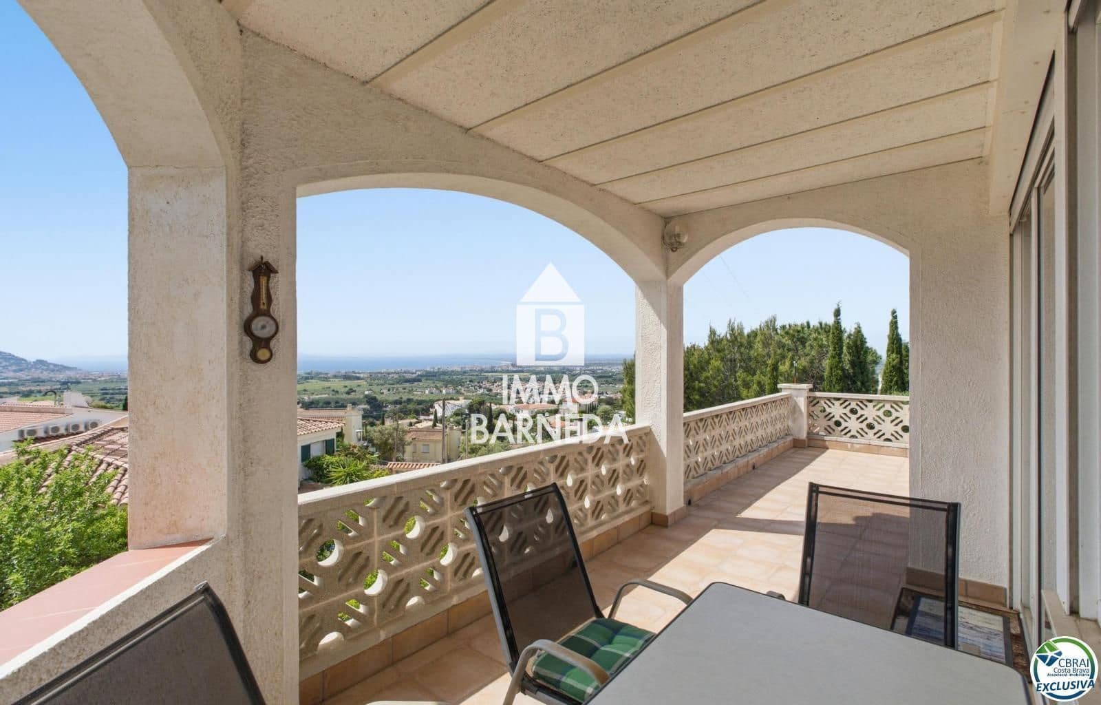2 soveværelse Villa til salg i El Mas Fumats med garage - € 359.000 (Ref: 9829430)