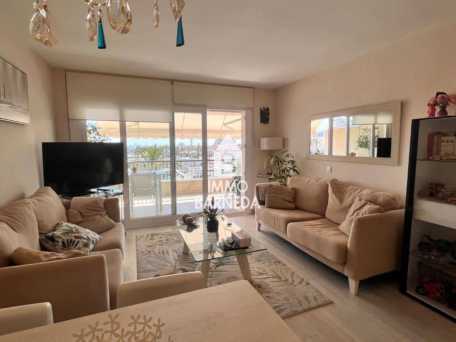 2 slaapkamer Flat te koop in Empuriabrava met garage - € 325.000 (Ref: 9838410)