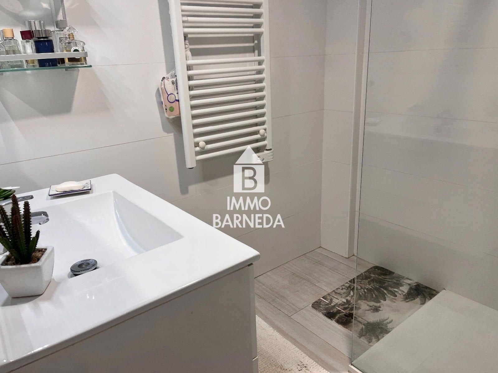 2 slaapkamer Flat te koop in Empuriabrava met garage - € 325.000 (Ref: 9838410)