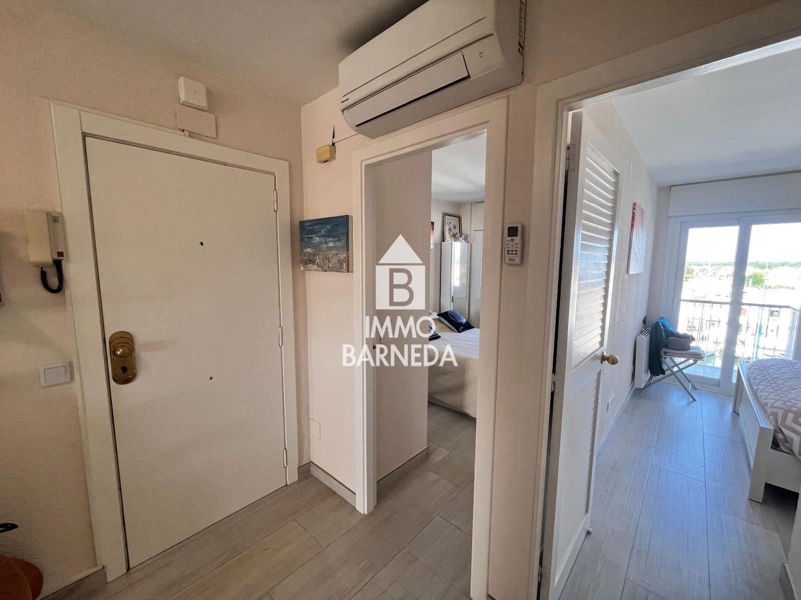 2 slaapkamer Flat te koop in Empuriabrava met garage - € 325.000 (Ref: 9838410)