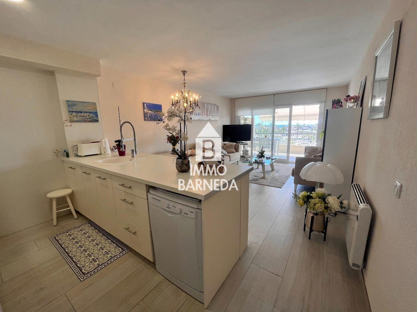 2 slaapkamer Flat te koop in Empuriabrava met garage - € 325.000 (Ref: 9838410)