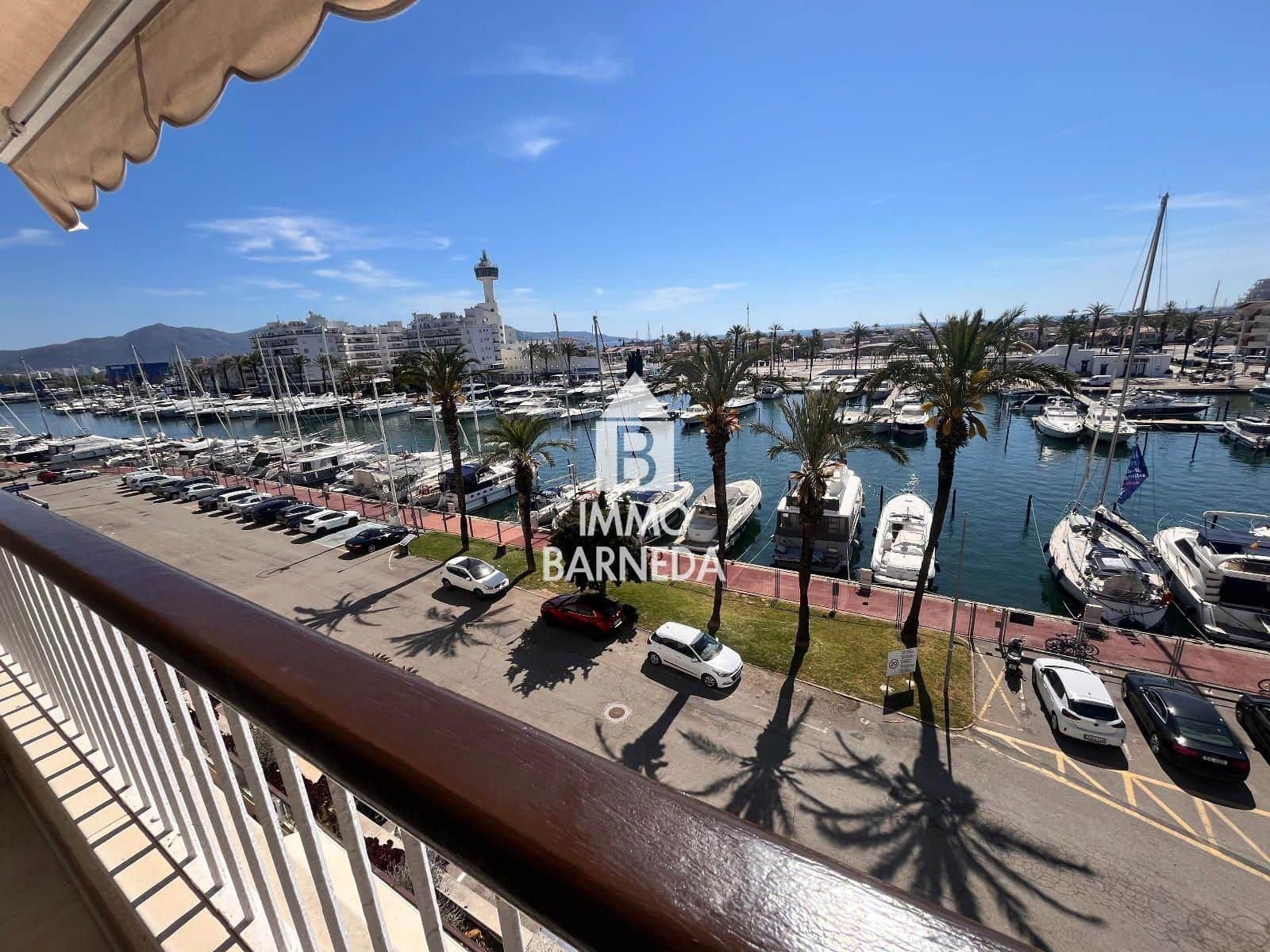 2 slaapkamer Flat te koop in Empuriabrava met garage - € 325.000 (Ref: 9838410)