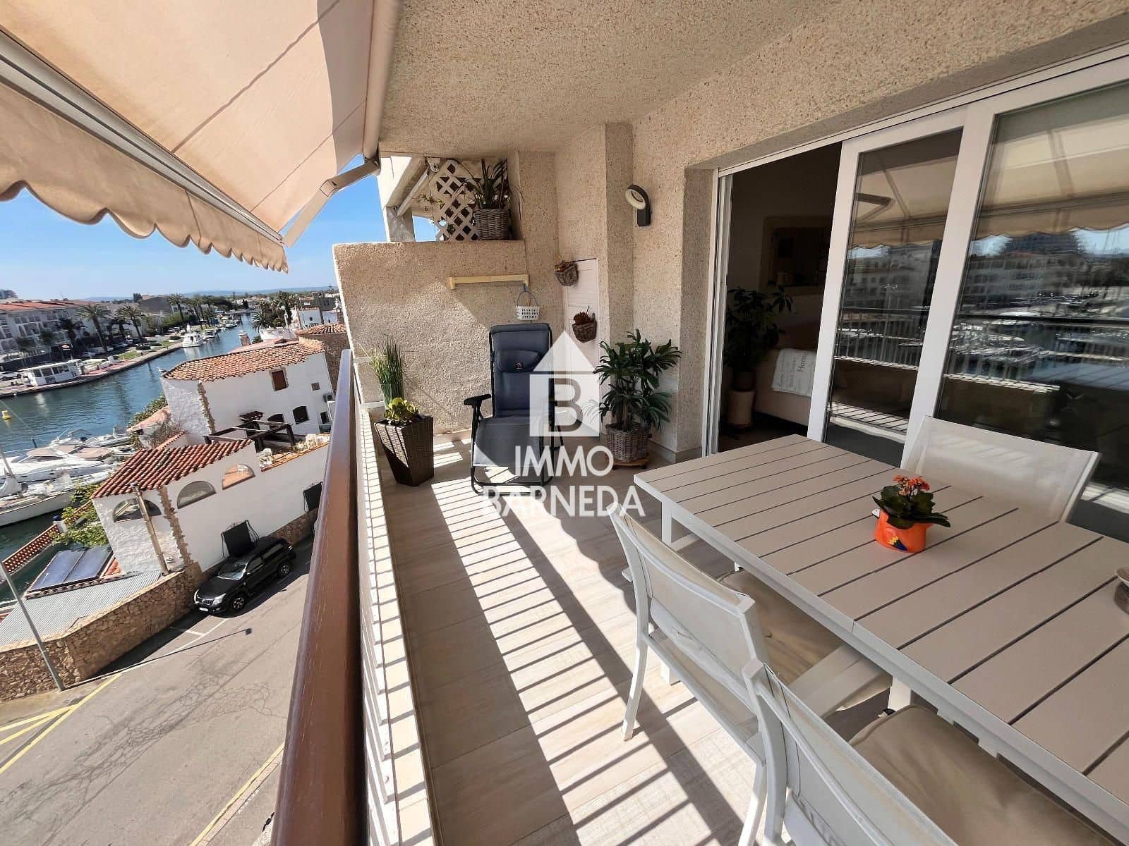 2 slaapkamer Flat te koop in Empuriabrava met garage - € 325.000 (Ref: 9838410)